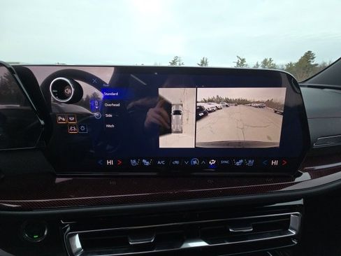 New 2026 Chevrolet Traverse RS w/ LPO, Floor Liner Package image 15