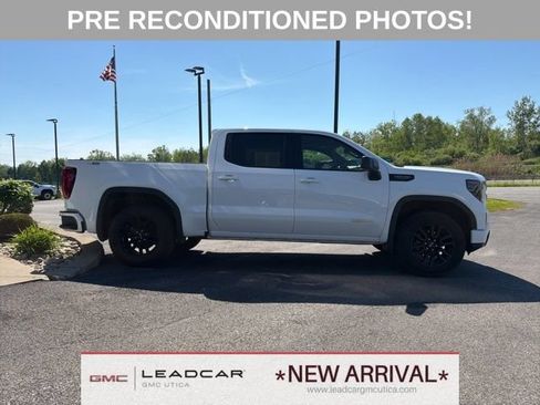 Used 2025 GMC Sierra 1500 Elevation w/ X31 Off-Road Package AWD/4WD image 6