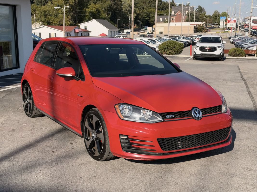 Used 2017 Volkswagen GTI S FWD image 8