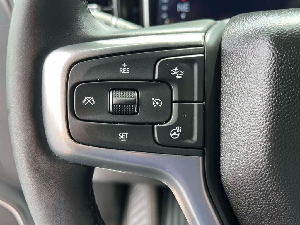 Used 2026 Chevrolet Silverado 1500 RST AWD/4WD image 30