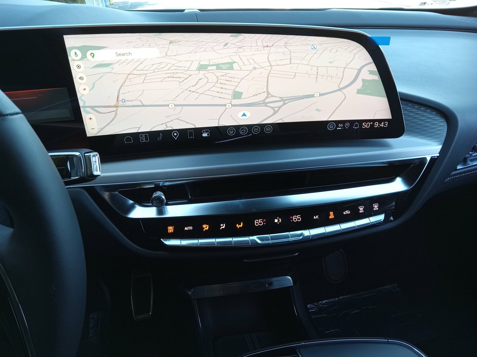 New 2026 Cadillac Lyriq V AWD/4WD image 16