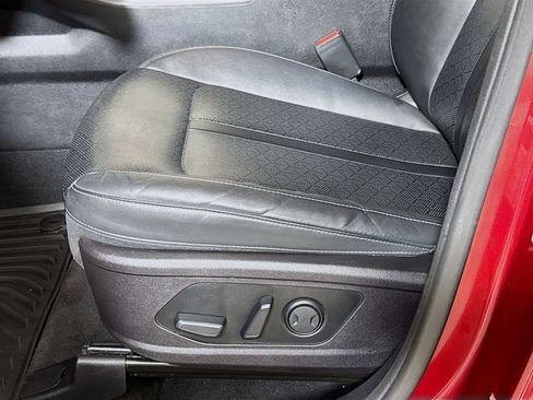 Used 2022 Kia Sorento S FWD image 17