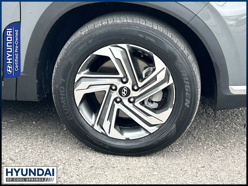 Certified 2023 Hyundai Santa Fe SEL w/ Premium Package FWD image 9