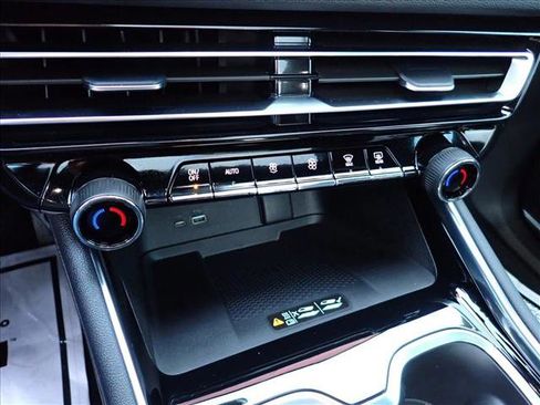 New 2026 Chevrolet Traverse Z71 w/ Enhanced Driving Package image 22