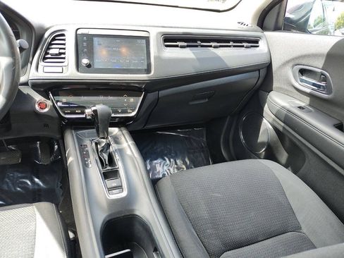 Used 2022 Honda HR-V EX image 43