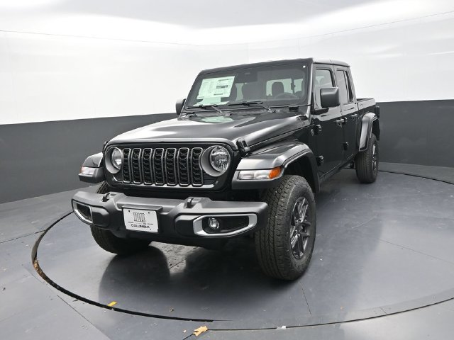New 2026 Jeep Gladiator Sport AWD/4WD image 4