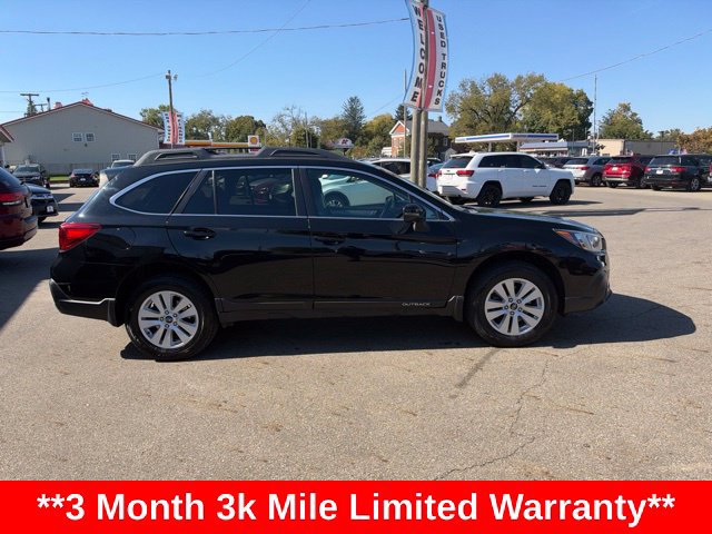 Used 2019 Subaru Outback 2.5i Premium AWD/4WD image 2