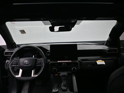 Certified 2025 Toyota 4Runner Limited image 32