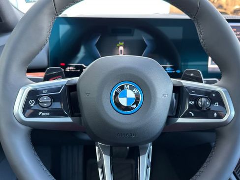 New 2026 BMW 550e xDrive w/ Executive Package image 26