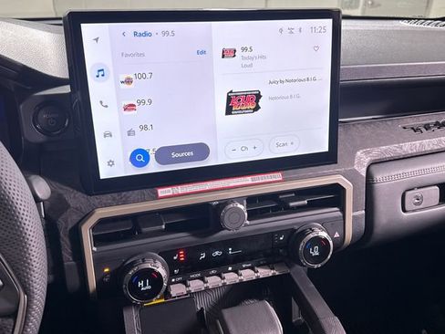 New 2026 Toyota Tacoma Limited AWD/4WD image 29