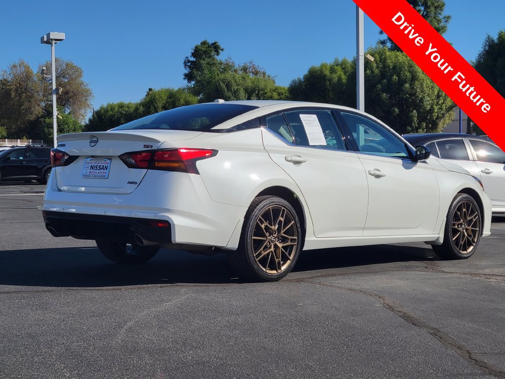 Used 2025 Nissan Altima 2.5 SR AWD/4WD image 4