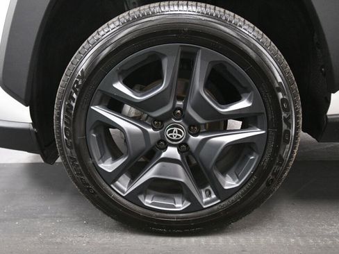 Used 2024 Toyota RAV4 Adventure AWD/4WD image 32
