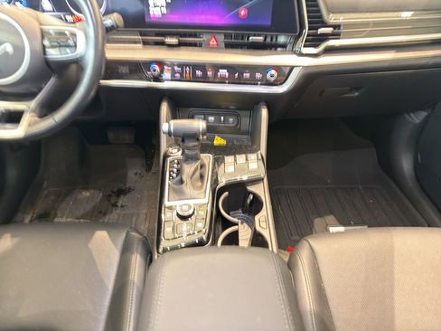 Certified 2024 Kia Sportage SX image 17