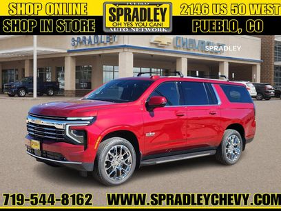 New 2026 Chevrolet Suburban LT w/ Comfort Package