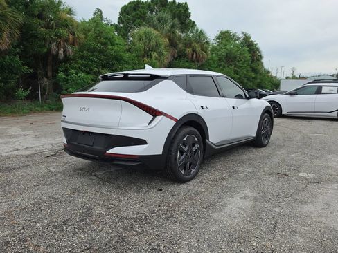 New 2026 Kia EV6 Light RWD image 8