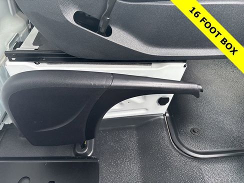 Used 2021 Freightliner Sprinter 3500 image 39