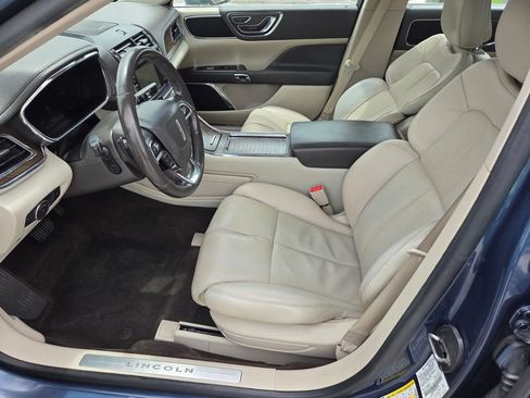 Used 2019 Lincoln Continental Select FWD image 20