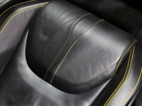 Used 2019 McLaren 570S image 35