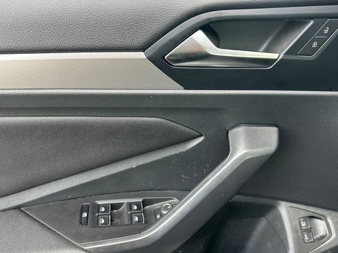 Used 2024 Volkswagen Jetta S FWD image 7