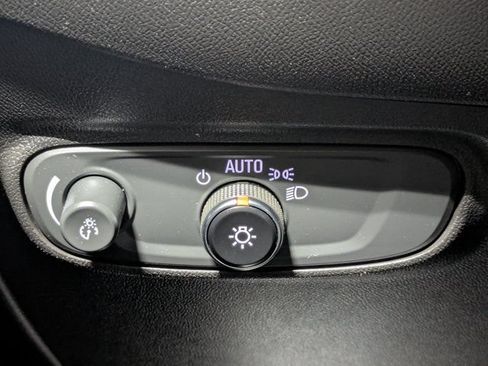 Used 2023 Chevrolet Equinox LT w/ LPO, Floor Liner Package AWD/4WD image 24