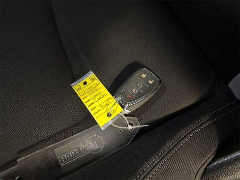 Used 2023 Chevrolet Camaro LT image 32