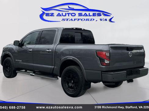 Used 2021 Nissan Titan Platinum Reserve w/ Moonroof Package image 7