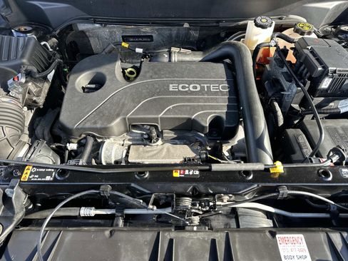 Used 2022 GMC Terrain SLE w/ Driver Convenience Package image 10