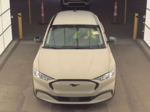 Used 2025 Ford Mustang Mach-E Select w/ Comfort Package Lite image 2