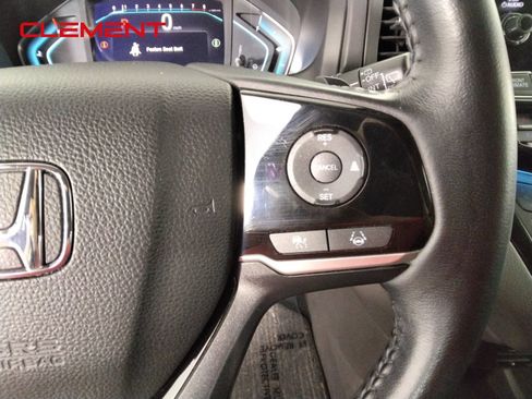 Used 2022 Honda Odyssey Touring image 14