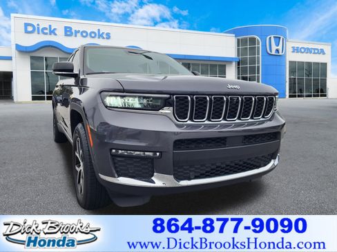 Used 2023 Jeep Grand Cherokee L Limited w/ Luxury Tech Group II image 1