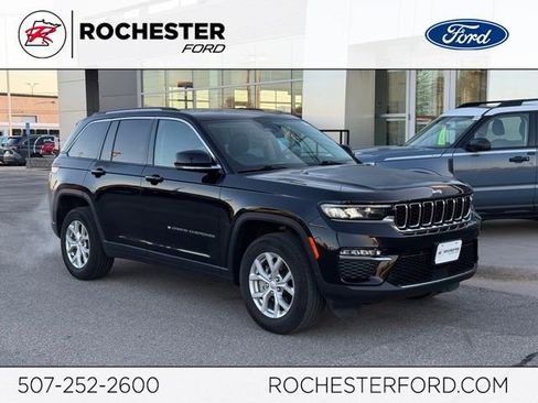 Used 2023 Jeep Grand Cherokee Limited w/ Trailer Tow Prep Group (B) AWD/4WD image 1