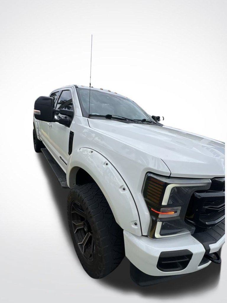 Used 2021 Ford F250 Lariat AWD/4WD image 2