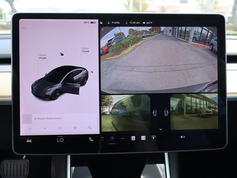 Used 2018 Tesla Model 3 Mid Range image 52