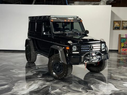 Used 2018 Mercedes-Benz G 550 Squared image 8
