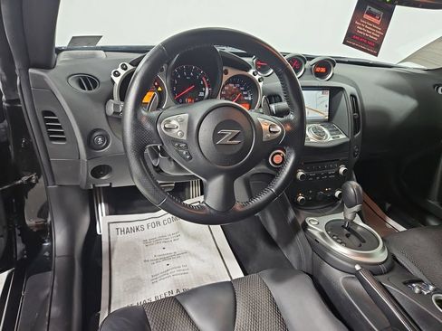 Used 2013 Nissan 370Z Touring w/ Sport Pkg RWD image 14