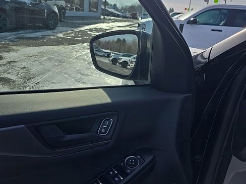 Used 2023 Ford Escape Active image 14