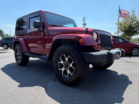 Used 2012 Jeep Wrangler Sahara w/ Dual Top Group AWD/4WD image 39