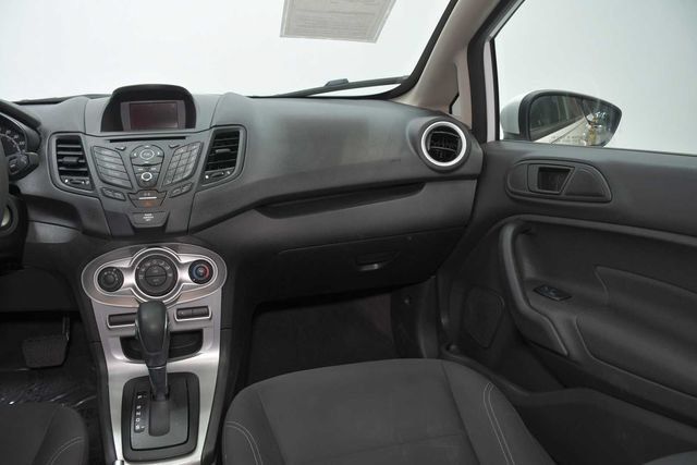 Used 2018 Ford Fiesta SE FWD image 17
