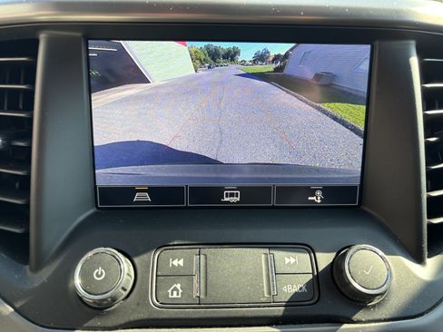 Used 2021 GMC Acadia AT4 w/ Trailering Package AWD/4WD image 28