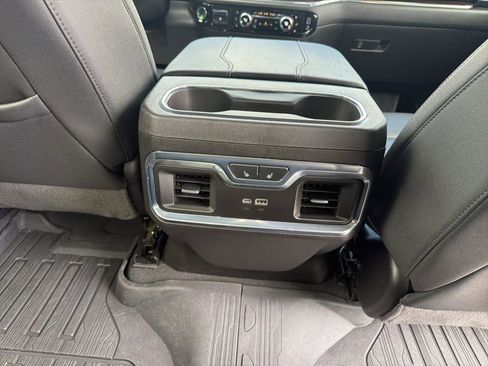 Used 2025 GMC Sierra 2500 SLT AWD/4WD image 42
