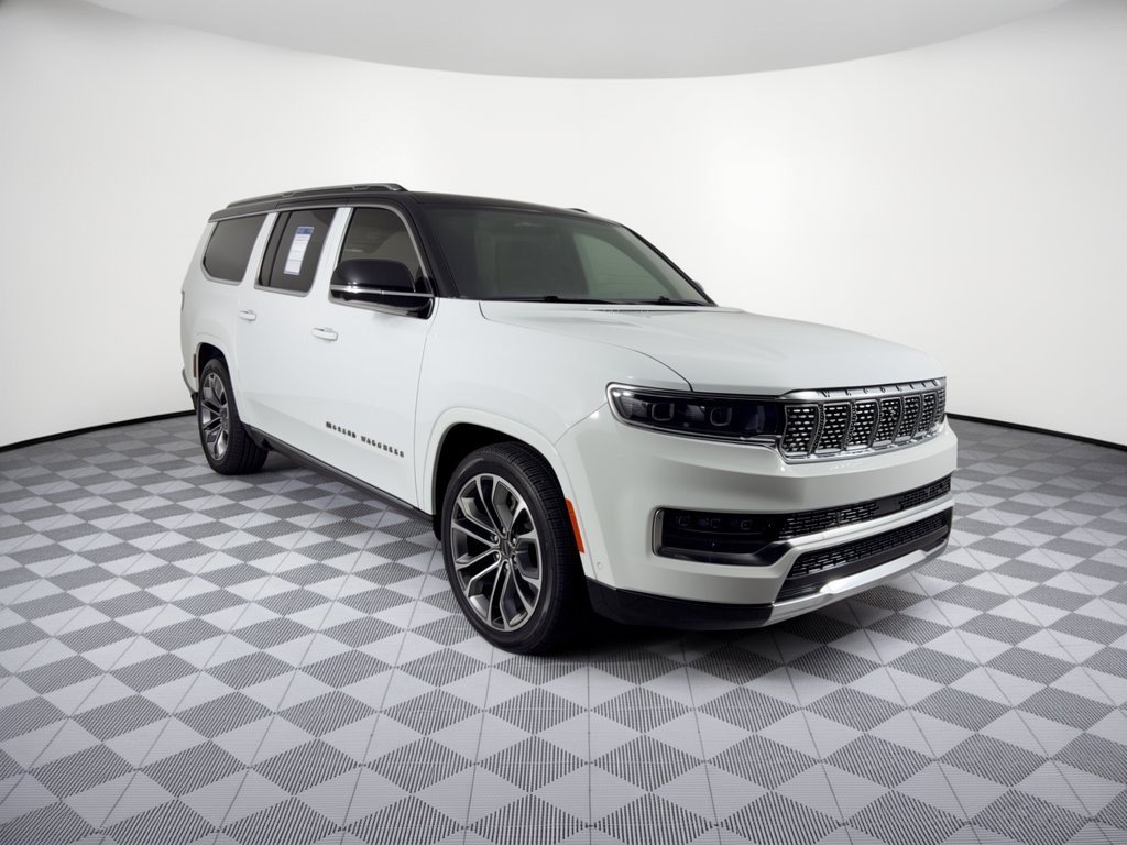 Used 2024 Jeep Grand Wagoneer L Series III AWD/4WD image 7
