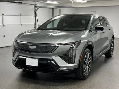 Certified 2025 Cadillac Optiq Sport 2