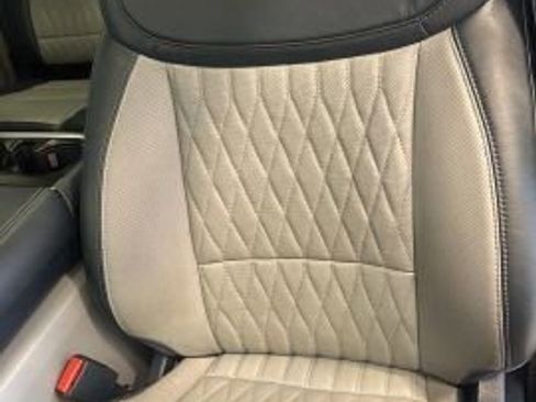 Used 2021 Ford F150 Limited image 16