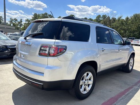 Used 2015 GMC Acadia SLE image 7