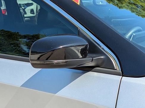 Used 2024 Jeep Compass Limited image 12