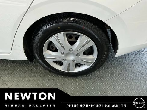 Used 2021 Nissan Sentra S FWD image 38