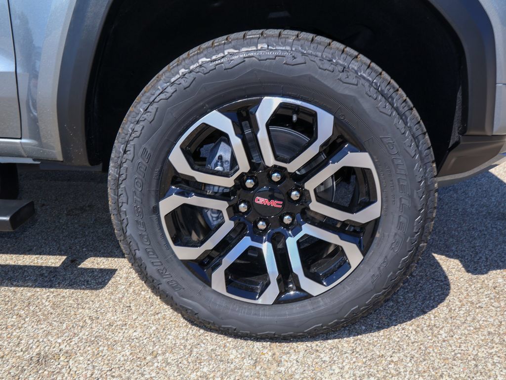 New 2026 GMC Canyon AT4 w/ Technology Plus Package AWD/4WD image 34