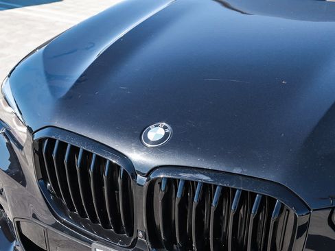 Used 2023 BMW X5 xDrive40i w/ M Sport Package image 5