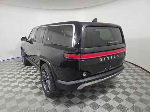 Used 2025 Rivian R1S Adventure AWD/4WD image 3