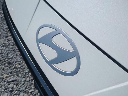 New 2026 Hyundai Elantra Limited image 13